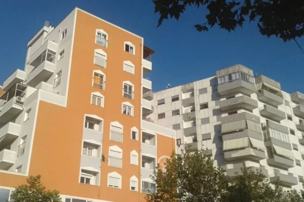 Shtepi ne shitje 2+1 ne Tirane - 135,000 Euro