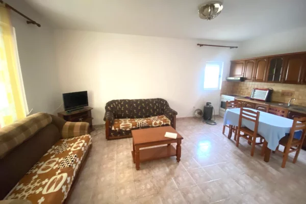 House for Rent 3+1 in Tirana - 400 Euro