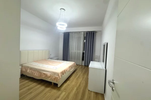 Appartamento in affitto a Tirana 1+1, Arredato