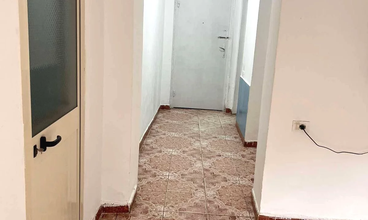 Appartamento in vendita a Tirana 1+1, Arredato