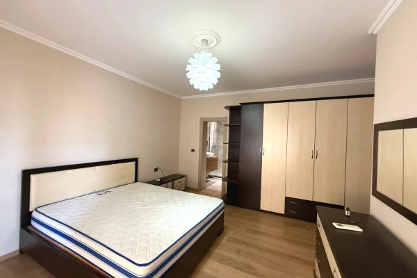 Apartment for sale in Tirana 3+1, Emty