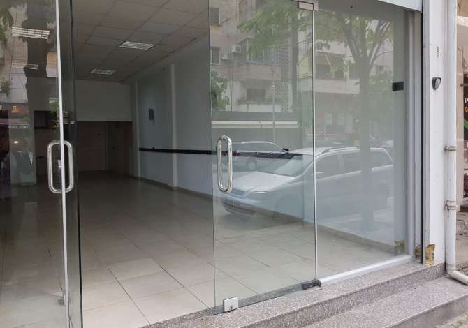 Ambient biznesi me qera 1+1 ne Durres - 0 Leke