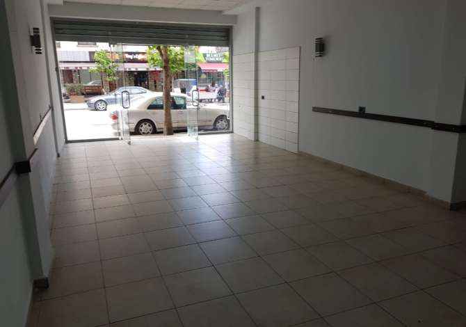 Ambient biznesi me qera 1+1 ne Durres - 0 Leke