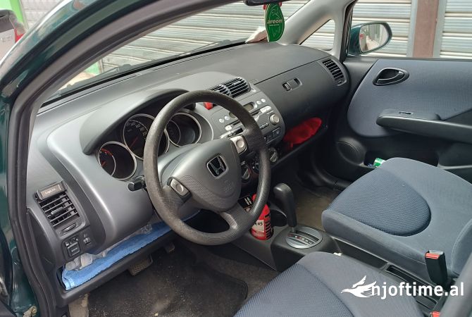 Auto in Vendita  a Tirana - 3,700 Euro