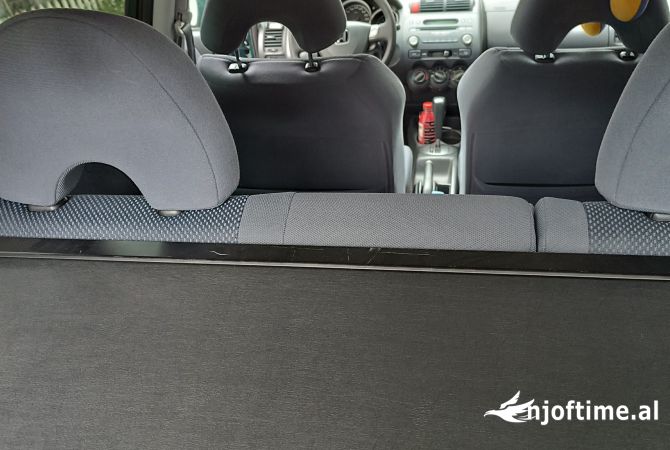 Makina ne shitje ne Tirane - 3,700 Euro