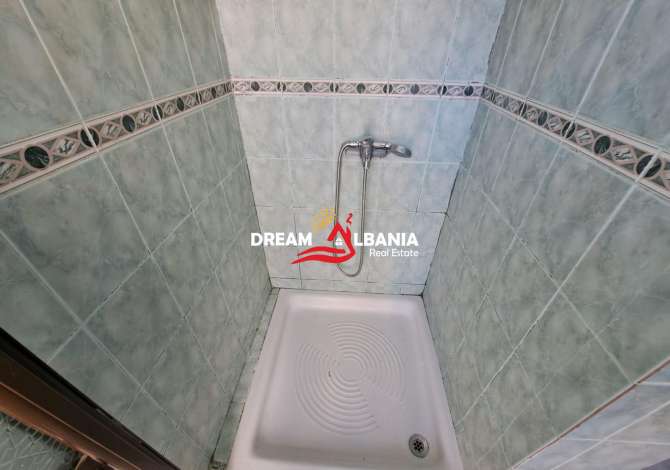 Shtepi ne shitje Apartament ne Tirane, 2+1, Mobilimi E mobiluar, Pagesa 139,000  Euro.