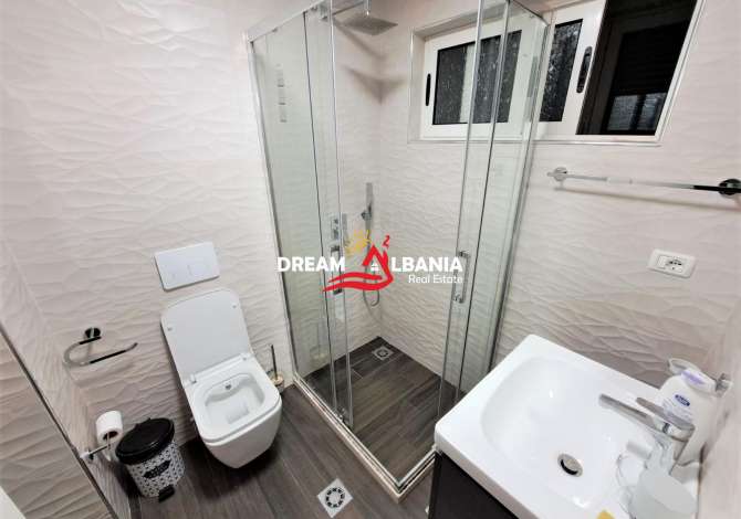 Shtepi me qera Apartament ne Tirane, 3+1, Mobilimi E mobiluar, Pagesa 600  Euro.