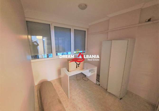 Shtepi me qera Apartament ne Tirane, 3+1, Mobilimi E mobiluar, Pagesa 600  Euro.