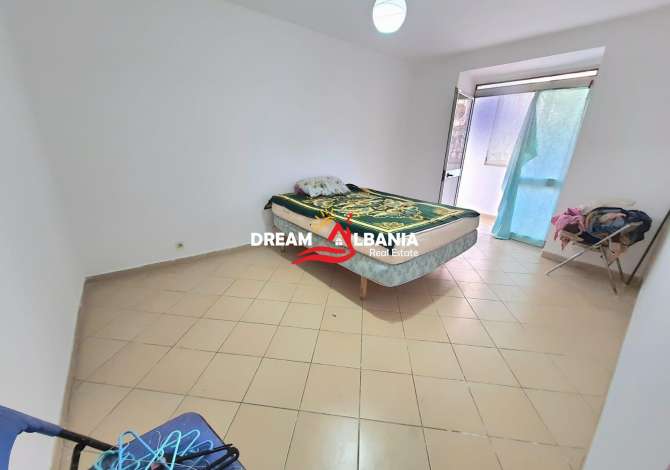 Shtepi ne shitje Apartament ne Tirane, 2+1, Mobilimi Bosh, pa mobiluar, Pagesa 85,000  Euro.