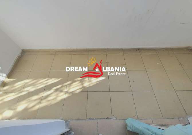 Shtepi ne shitje Apartament ne Tirane, 2+1, Mobilimi Bosh, pa mobiluar, Pagesa 85,000  Euro.