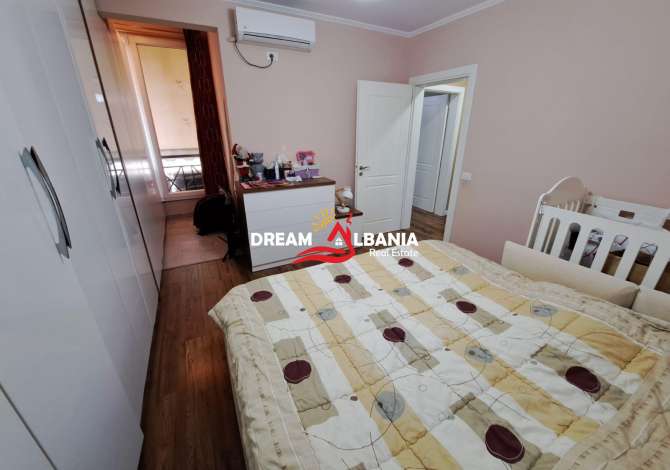 Shtepi me qera 2+1 ne Tirane - 700 Euro