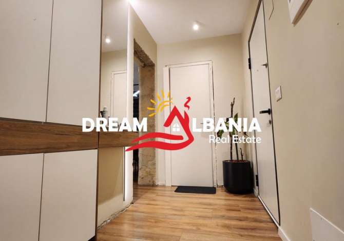 Shtepi me qera Apartament ne Tirane, 2+1, Mobilimi E mobiluar, Pagesa 700  Euro.