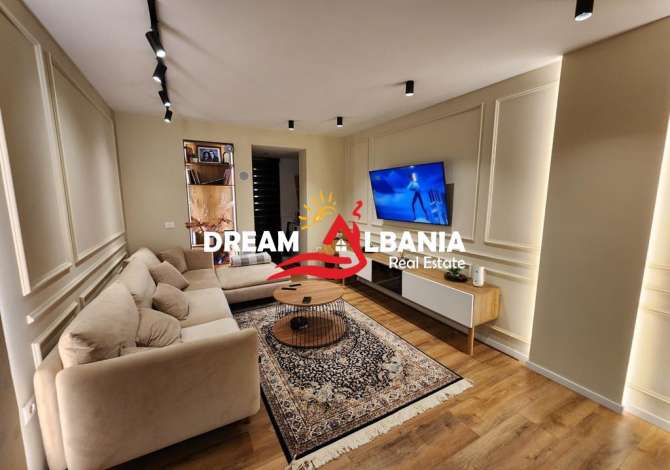 Shtepi me qera Apartament ne Tirane, 2+1, Mobilimi E mobiluar, Pagesa 700  Euro.