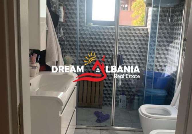 Shtepi ne shitje Apartament ne Tirane, 2+1, Mobilimi E mobiluar, Pagesa 103,000  Euro.