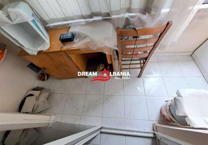 Shtepi ne shitje Apartament ne Tirane, 4+1, Mobilimi Pjeserisht e mobiluar, Pagesa 130,000  Euro.