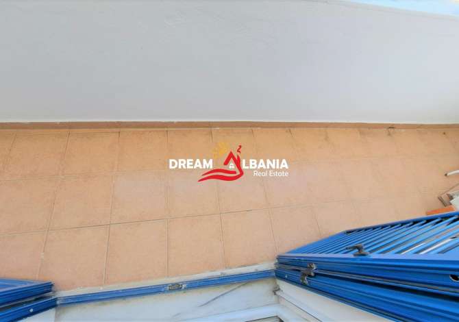 Shtepi ne shitje Apartament ne Tirane, 1+1, Mobilimi Bosh, pa mobiluar, Pagesa 70,000  Euro.