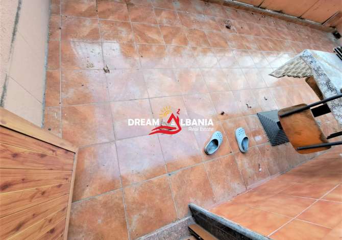 Shtepi ne shitje Apartament ne Tirane, 2+1, Mobilimi E mobiluar, Pagesa 120,000  Euro.