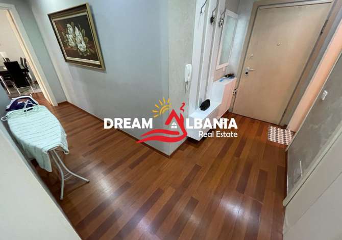 Shtepi me qera 2+1 ne Tirane - 700 Euro