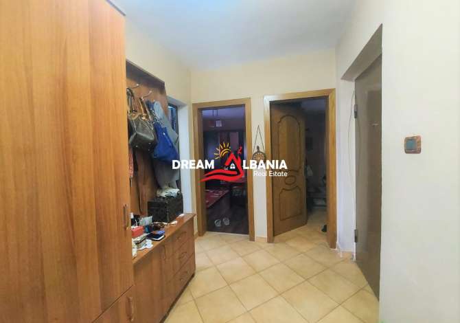 Shtepi ne shitje Apartament ne Tirane, 2+1, Mobilimi E mobiluar, Pagesa 95,000  Euro.