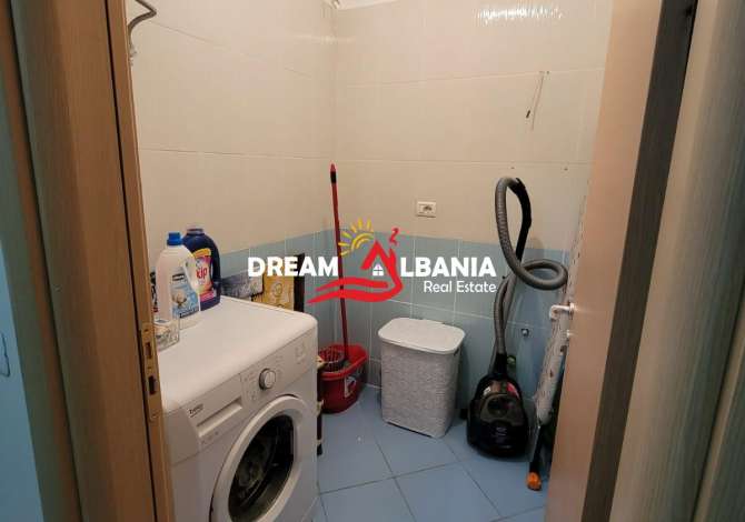 Shtepi ne shitje Apartament ne Tirane, 2+1, Mobilimi E mobiluar, Pagesa 98,000  Euro.