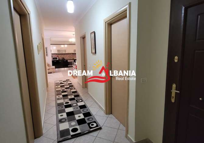 Shtepi ne shitje Apartament ne Tirane, 2+1, Mobilimi E mobiluar, Pagesa 98,000  Euro.