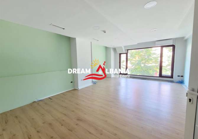 Ambient biznesi me qera 3+1 ne Tirane - 4,000 Euro