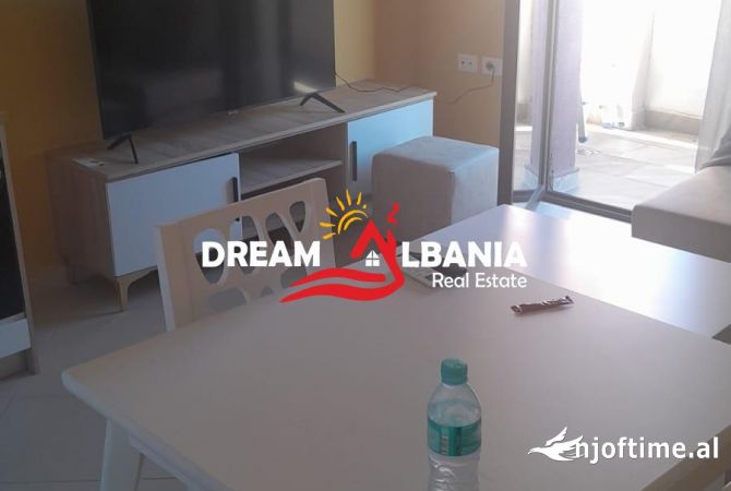 Shtepi me qera Apartament ne Tirane, 2+1, Mobilimi E mobiluar, Pagesa 500  Euro.