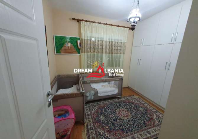 Shtepi ne shitje 3+1 ne Tirane - 105,000 Euro