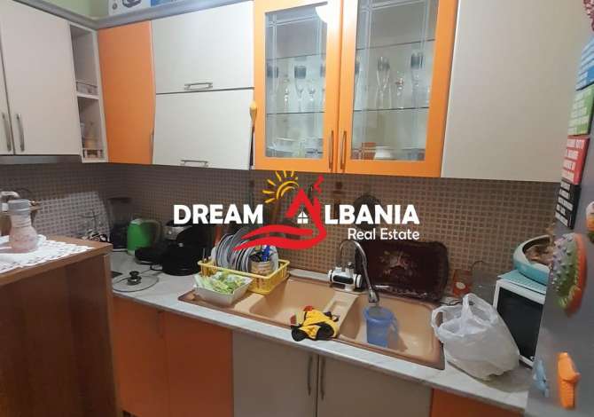 Shtepi ne shitje Apartament ne Tirane, 1+1, Mobilimi E mobiluar, Pagesa 60,000  Euro.