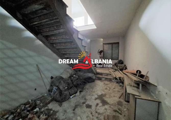 Ambient biznesi me qera 3+1 ne Tirane - 6,500 Euro