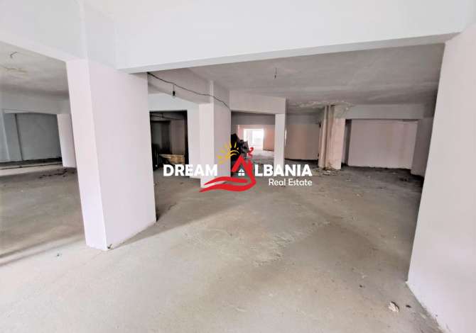 Business Property for Rent 3+1 in Tirana - 3,250 Euro