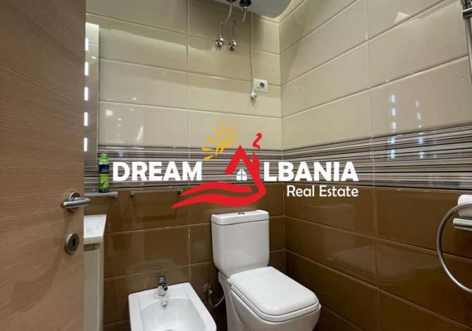 Shtepi me qera Apartament ne Tirane, 3+1, Mobilimi E mobiluar, Pagesa 2,500  Euro.