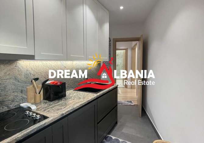 Shtepi me qera Apartament ne Tirane, 3+1, Mobilimi E mobiluar, Pagesa 2,500  Euro.