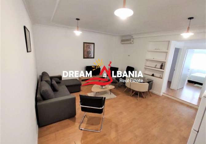 Shtepi me qera Apartament ne Tirane, 2+1, Mobilimi E mobiluar, Pagesa 750  Euro.