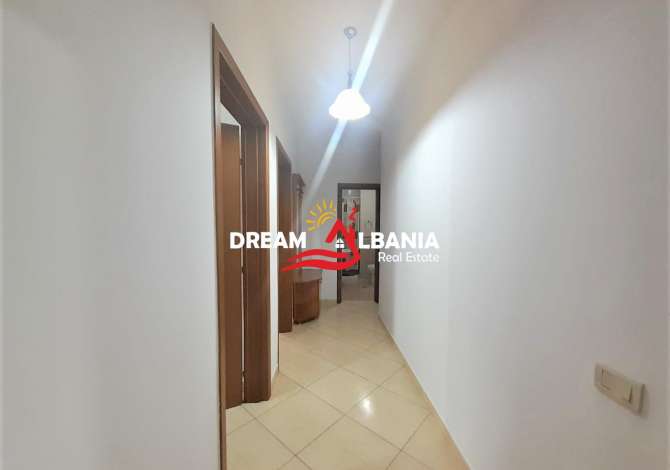 Shtepi ne shitje Apartament ne Tirane, 1+1, Mobilimi E mobiluar, Pagesa 125,000  Euro.