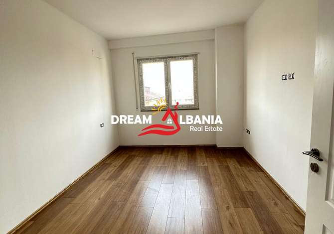 Shtepi ne shitje Apartament ne Tirane, 2+1, Mobilimi Bosh, pa mobiluar, Pagesa 105,370  Euro.