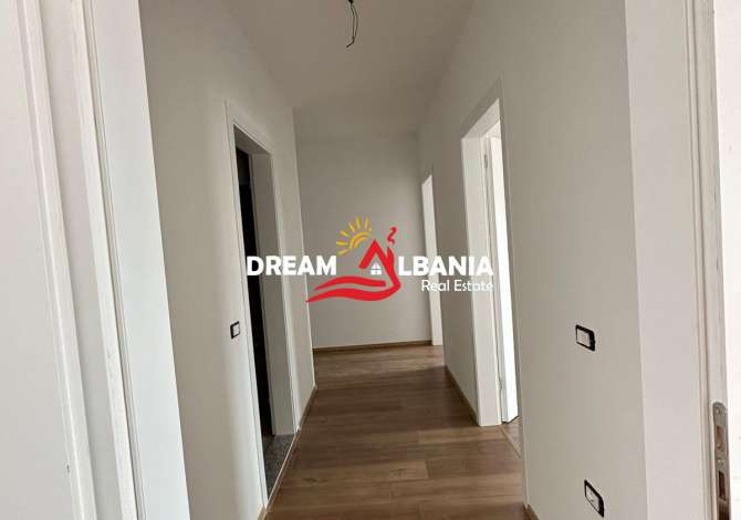 Shtepi ne shitje Apartament ne Tirane, 2+1, Mobilimi Bosh, pa mobiluar, Pagesa 105,370  Euro.
