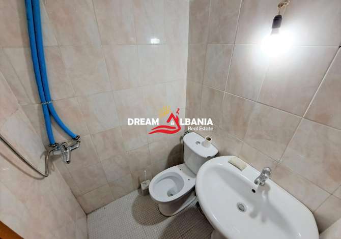 Shtepi ne shitje Duplex(shtepi me 2 kate) ne Tirane, 1+1, Mobilimi E mobiluar, Pagesa 78,000  Euro.