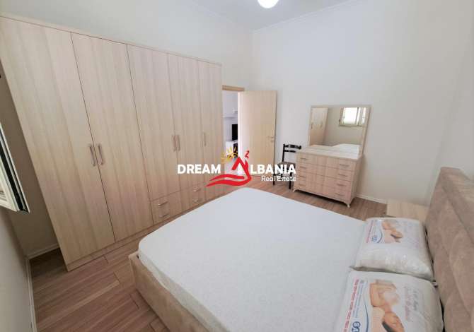 Shtepi ne shitje Duplex(shtepi me 2 kate) ne Tirane, 1+1, Mobilimi E mobiluar, Pagesa 78,000  Euro.