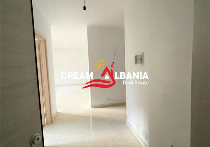 Shtepi ne shitje Apartament ne Tirane, 2+1, Mobilimi Bosh, pa mobiluar, Pagesa 125,000  Euro.