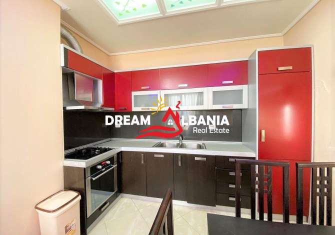 Shtepi ne shitje Apartament ne Tirane, 2+1, Mobilimi E mobiluar, Pagesa 143,000  Euro.