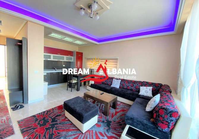 Shtepi ne shitje Apartament ne Tirane, 2+1, Mobilimi E mobiluar, Pagesa 143,000  Euro.