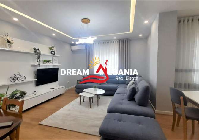 Shtepi me qera 2+1 ne Tirane - 800 Euro