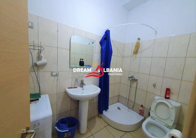 Shtepi ne shitje Apartament ne Tirane, 1+1, Mobilimi E mobiluar, Pagesa 135,000  Euro.