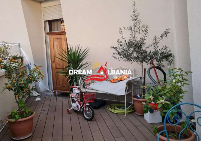 Shtepi ne shitje 3+1 ne Tirane - 185,000 Euro