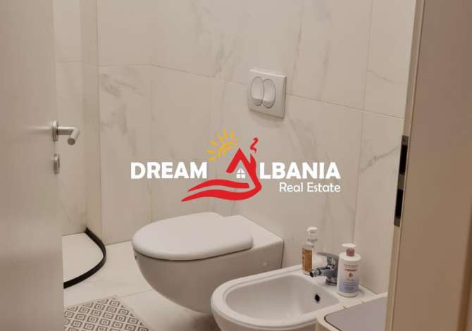 Shtepi ne shitje Apartament ne Tirane, 3+1, Mobilimi E mobiluar, Pagesa 185,000  Euro.