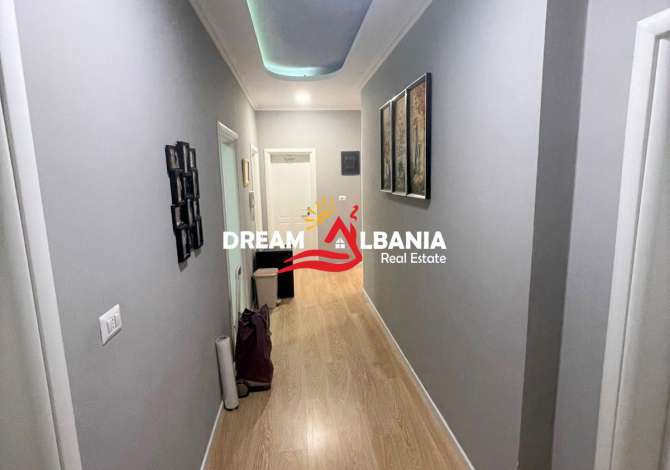 Shtepi ne shitje 3+1 ne Tirane - 240,000 Euro