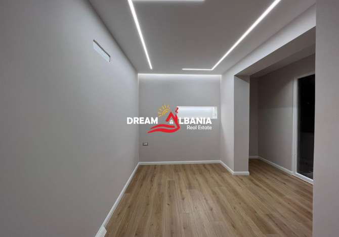 Shtepi ne shitje Apartament ne Tirane, 2+1, Mobilimi Bosh, pa mobiluar, Pagesa 220,000  Euro.