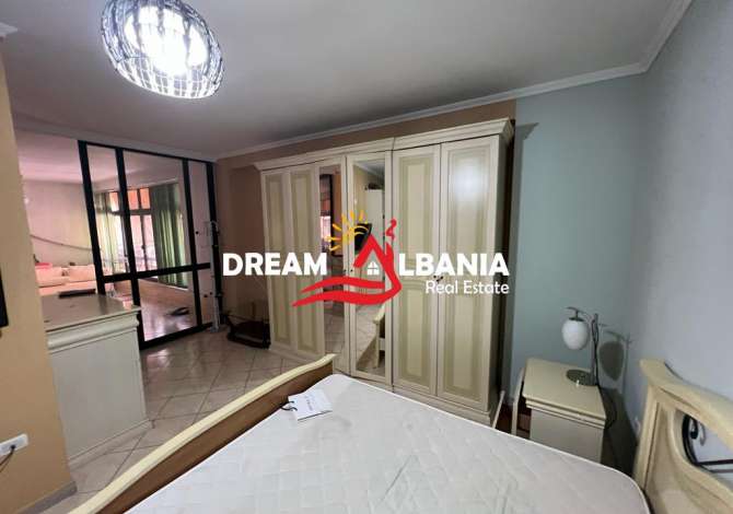 Shtepi ne shitje Apartament ne Tirane, 2+1, Mobilimi Bosh, pa mobiluar, Pagesa 139,000  Euro.