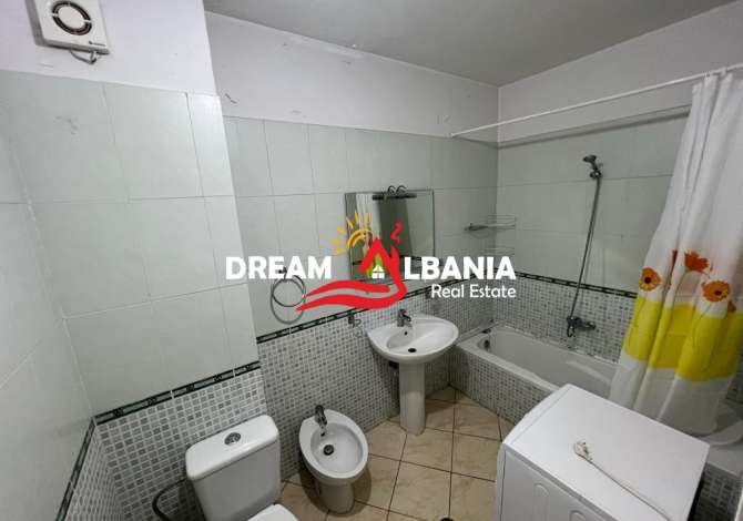 Shtepi ne shitje Apartament ne Tirane, 2+1, Mobilimi Bosh, pa mobiluar, Pagesa 139,000  Euro.